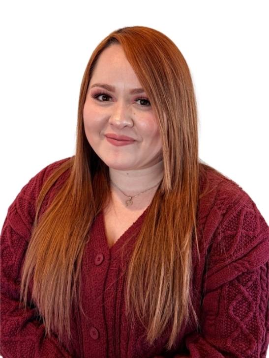 2_Aileen - Front Desk - Resized Oscar with white background